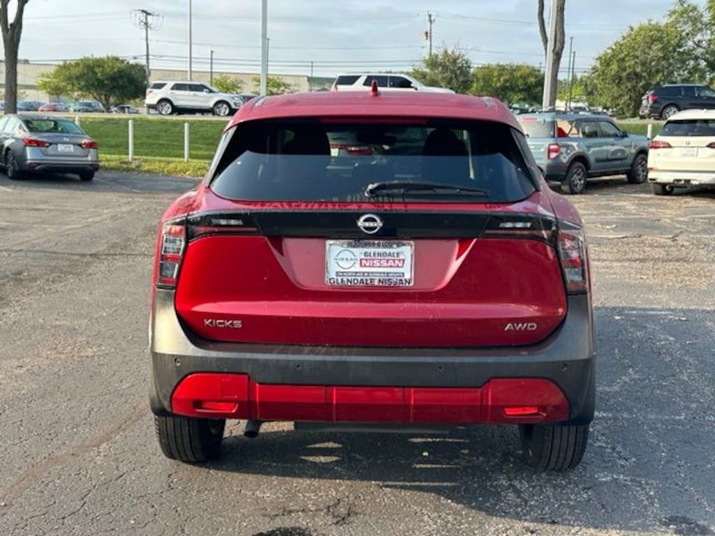 Certified 2025 Nissan Kicks SV SV AWD