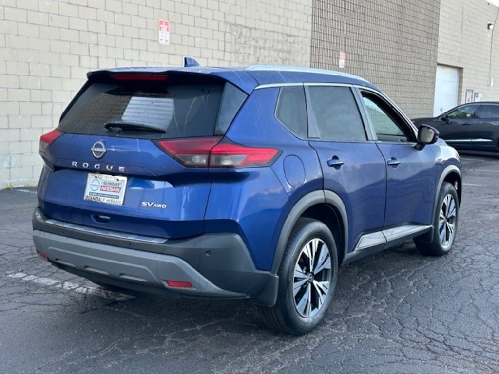 Used 2023 Nissan Rogue SV SUV