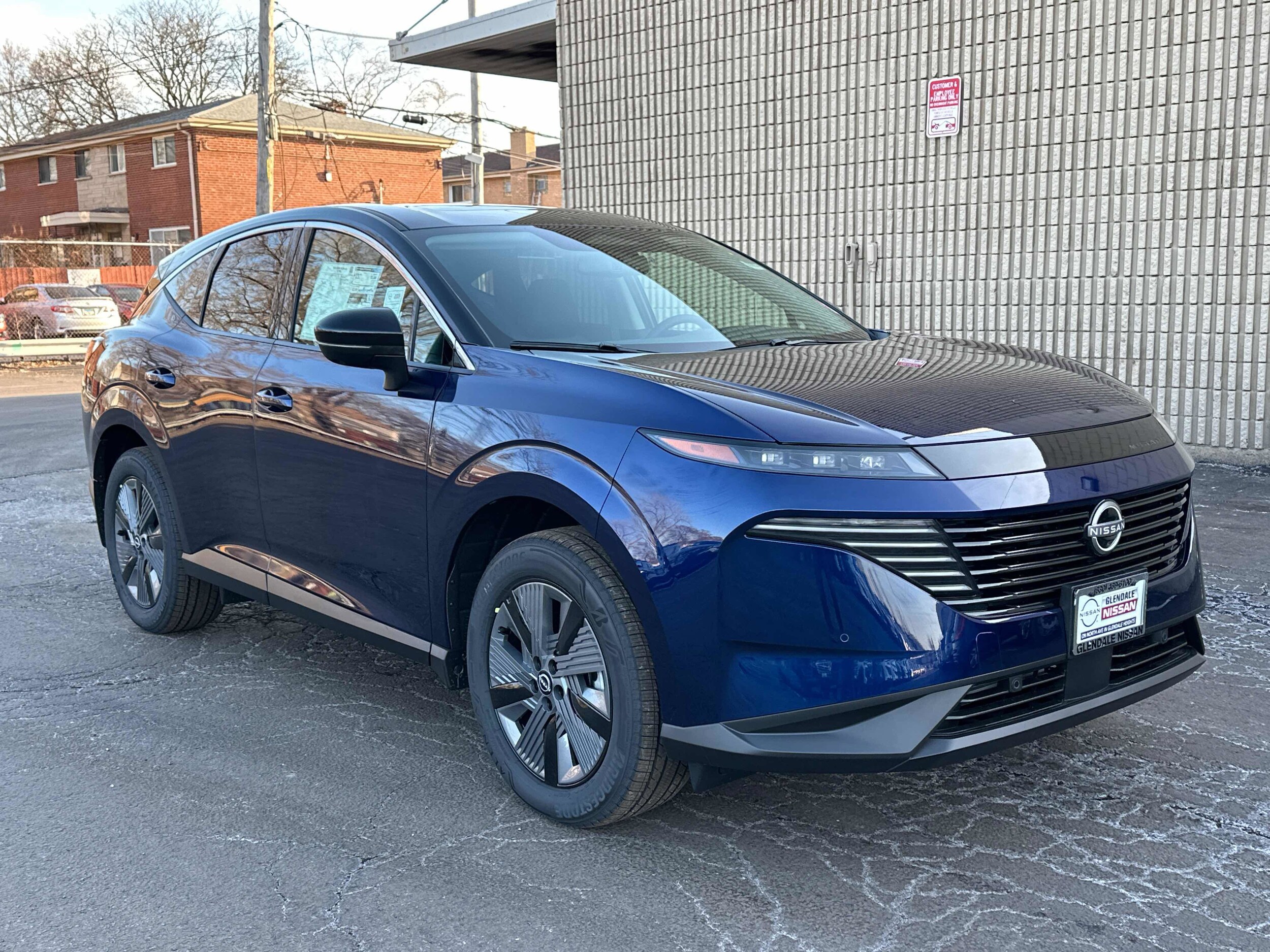 2025 Nissan Murano SL photo 2