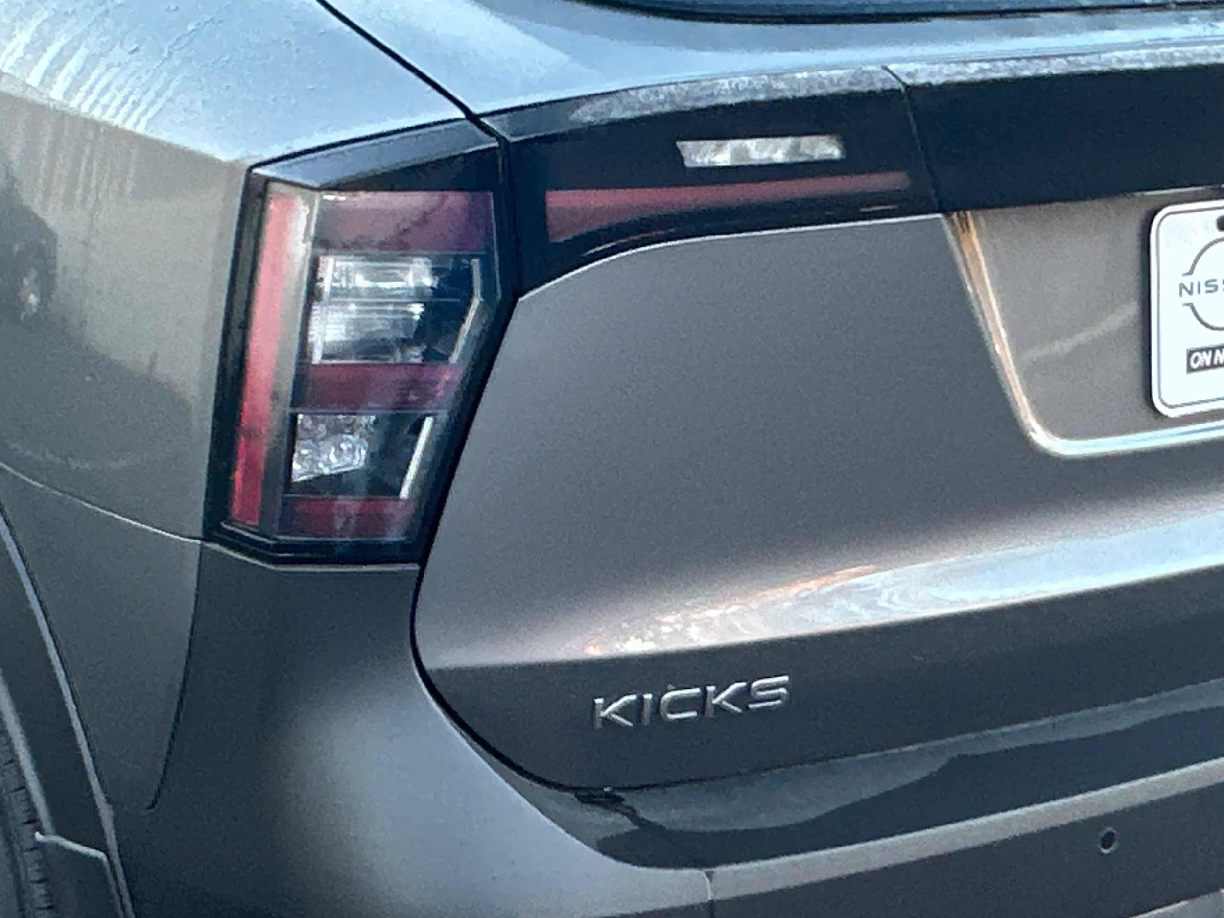 2025 Nissan Kicks SV AWD - Photo 15