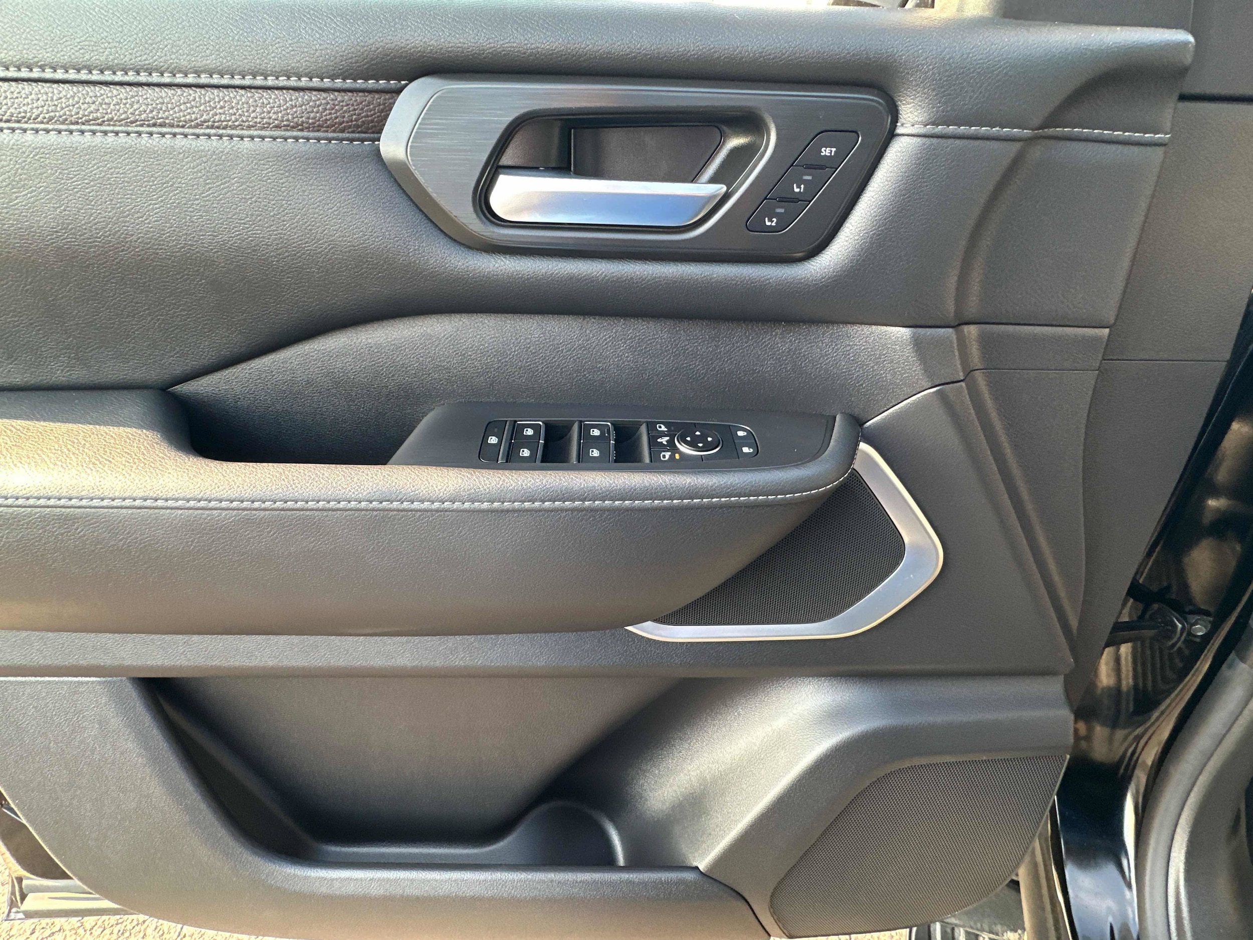 2026 Nissan Armada Platinum - Photo 21