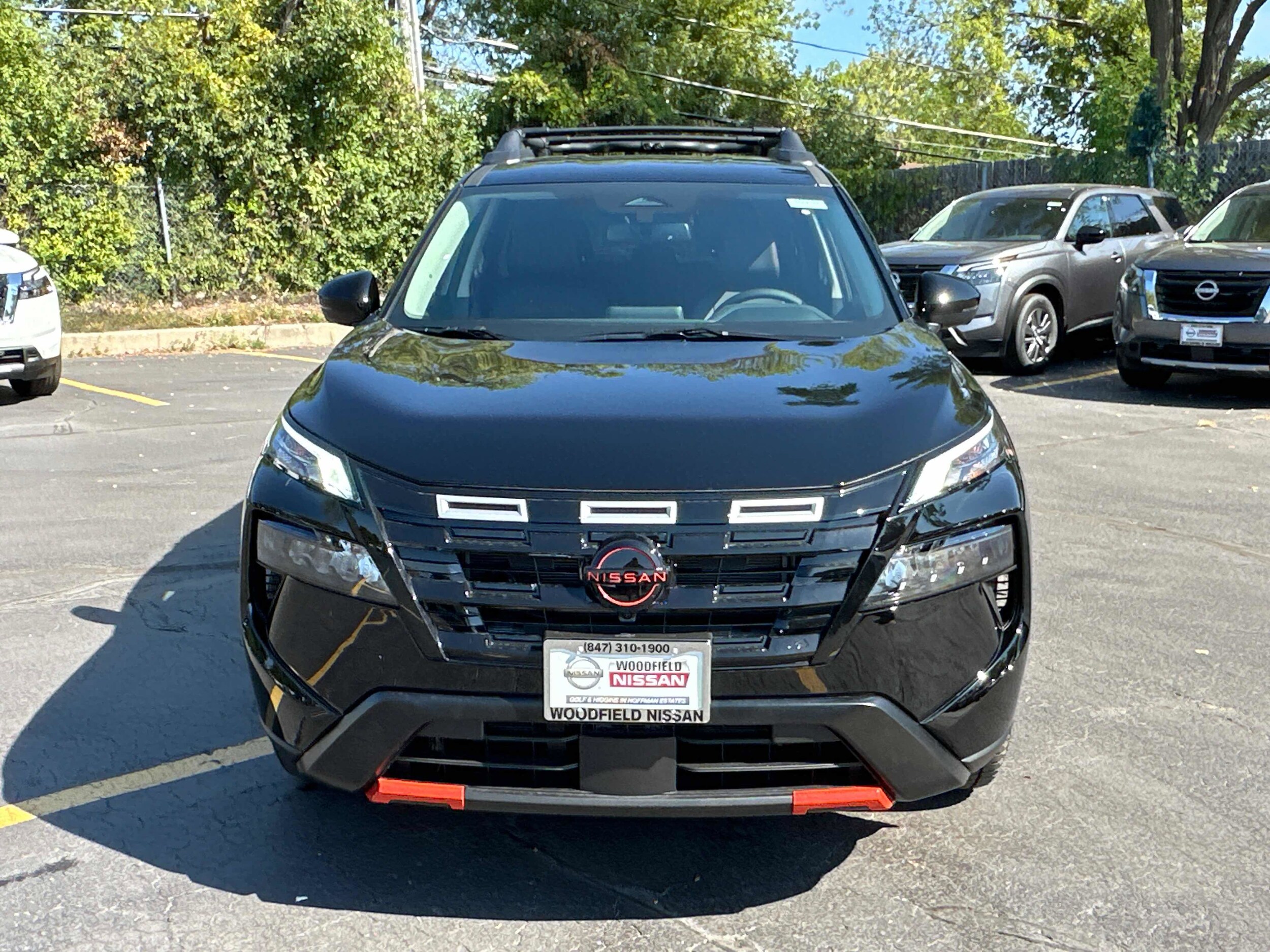 2026 Nissan Rogue SV photo 2