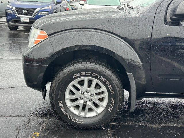 2014 Nissan Frontier SV photo 6