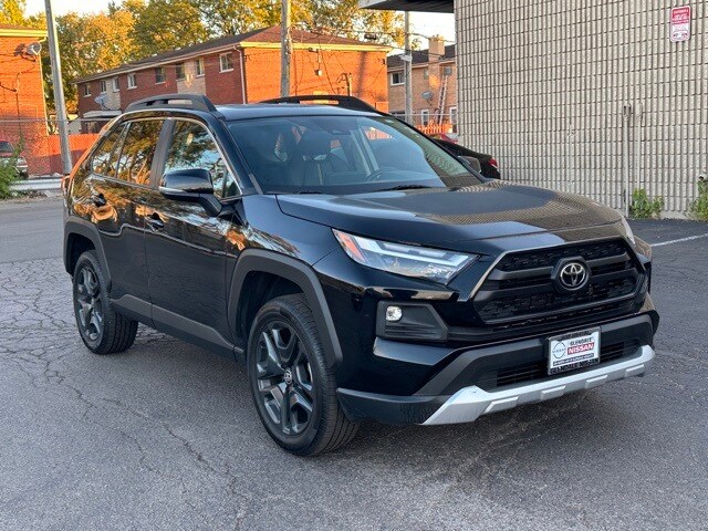 2022 Toyota RAV4 Adventure photo 3