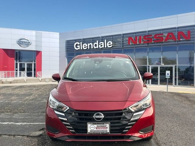 Certified 2024 Nissan Versa Sedan SV with VIN 3N1CN8EV5RL923613 for sale in Glendale Heights, IL