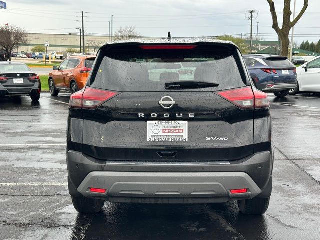 2023 Nissan Rogue SV photo 4