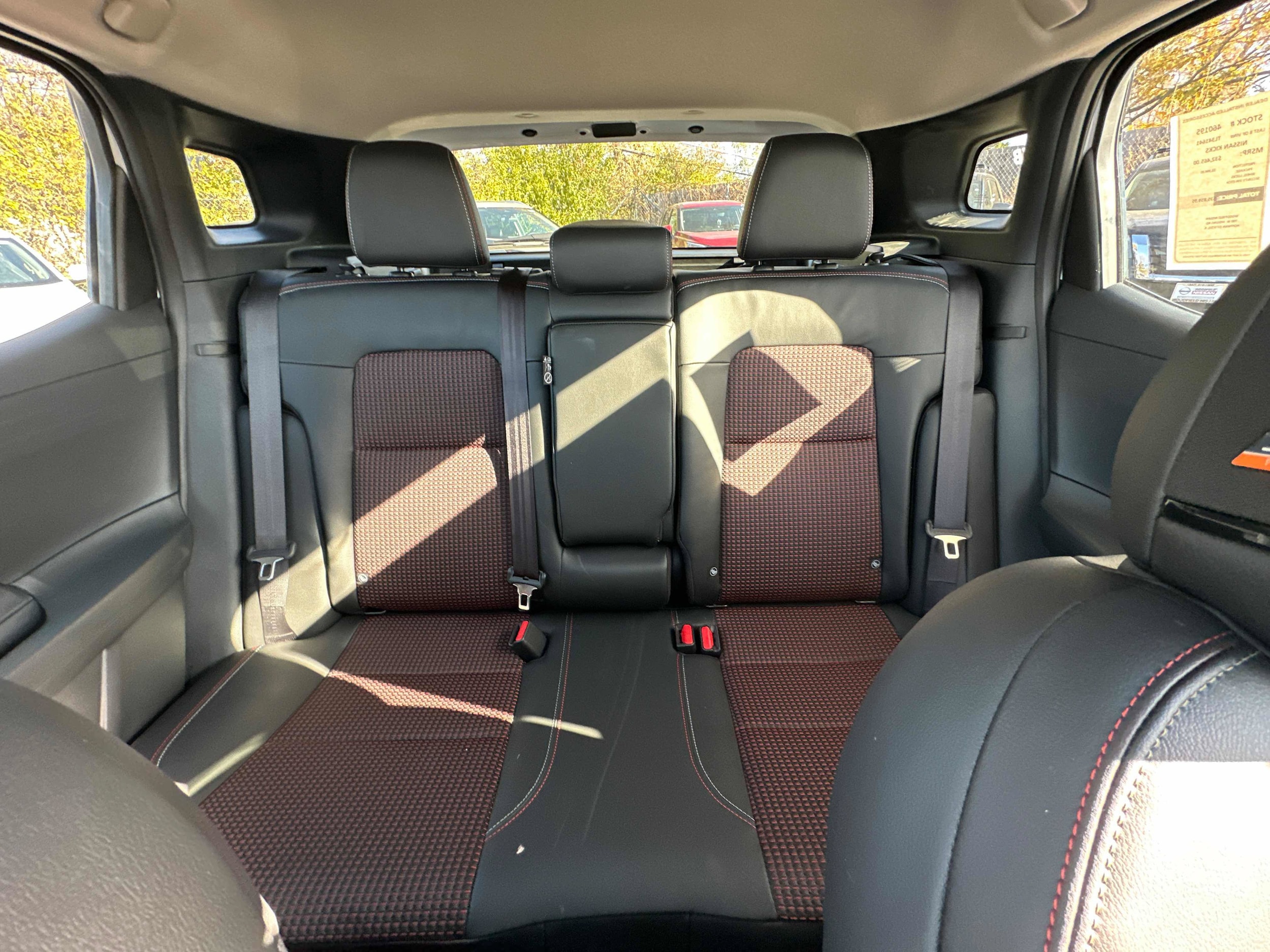 2026 Nissan KICKS SR - Photo 27