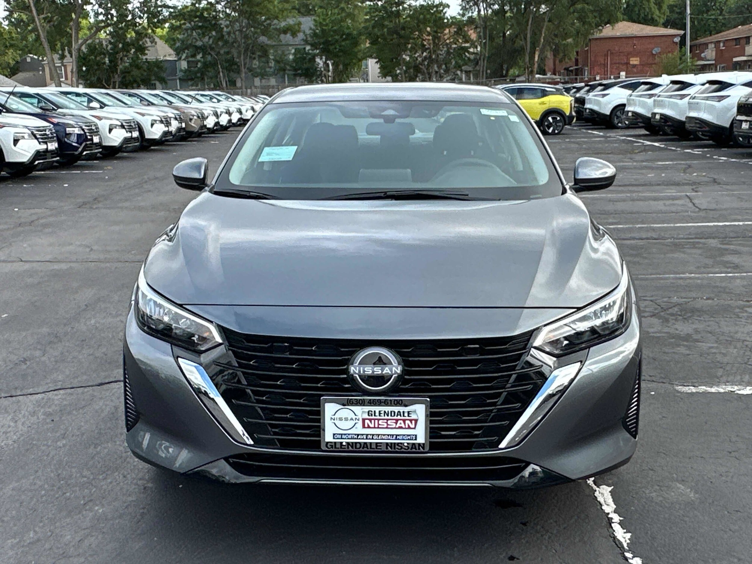 2025 Nissan Sentra SV photo 2