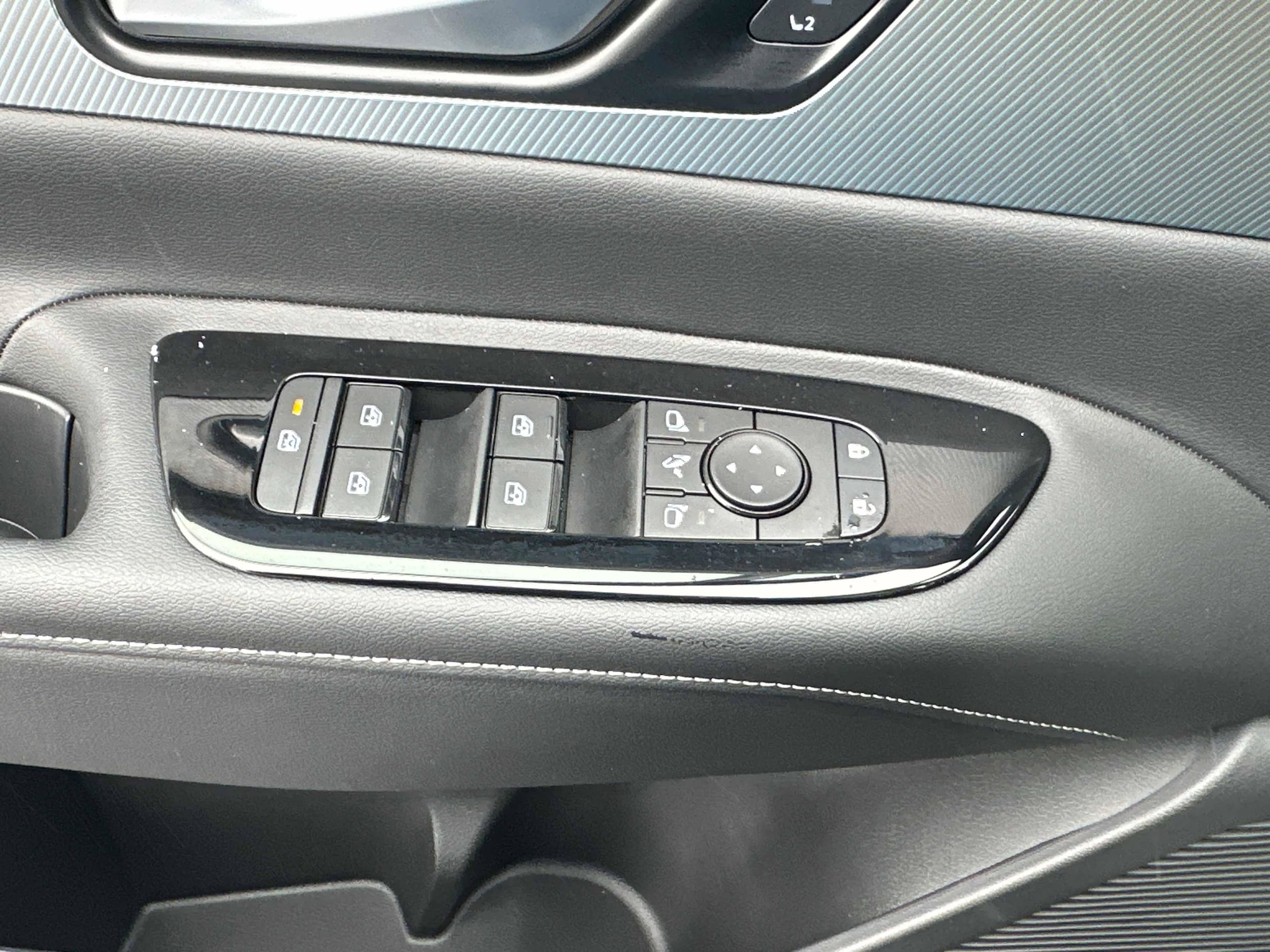 2026 Nissan Murano Platinum - Photo 21