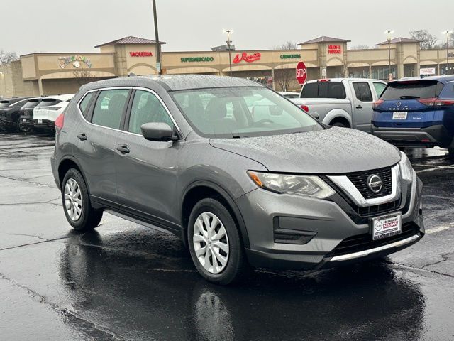 2018 Nissan Rogue S photo 2