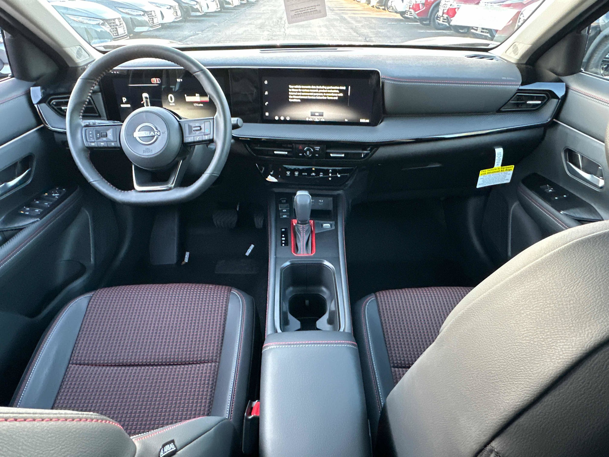 2026 Nissan KICKS SR AWD - Photo 32