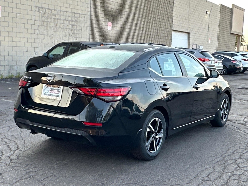 New 2025 Nissan Sentra SV SV CVT