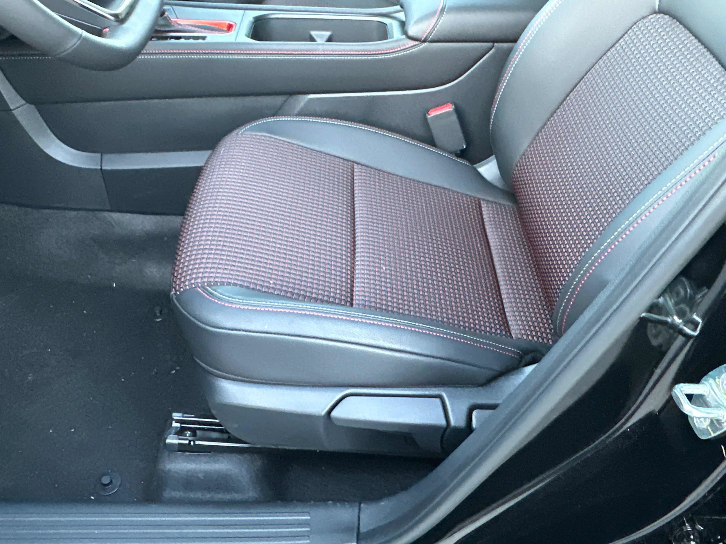 2026 Nissan KICKS SR AWD - Photo 24