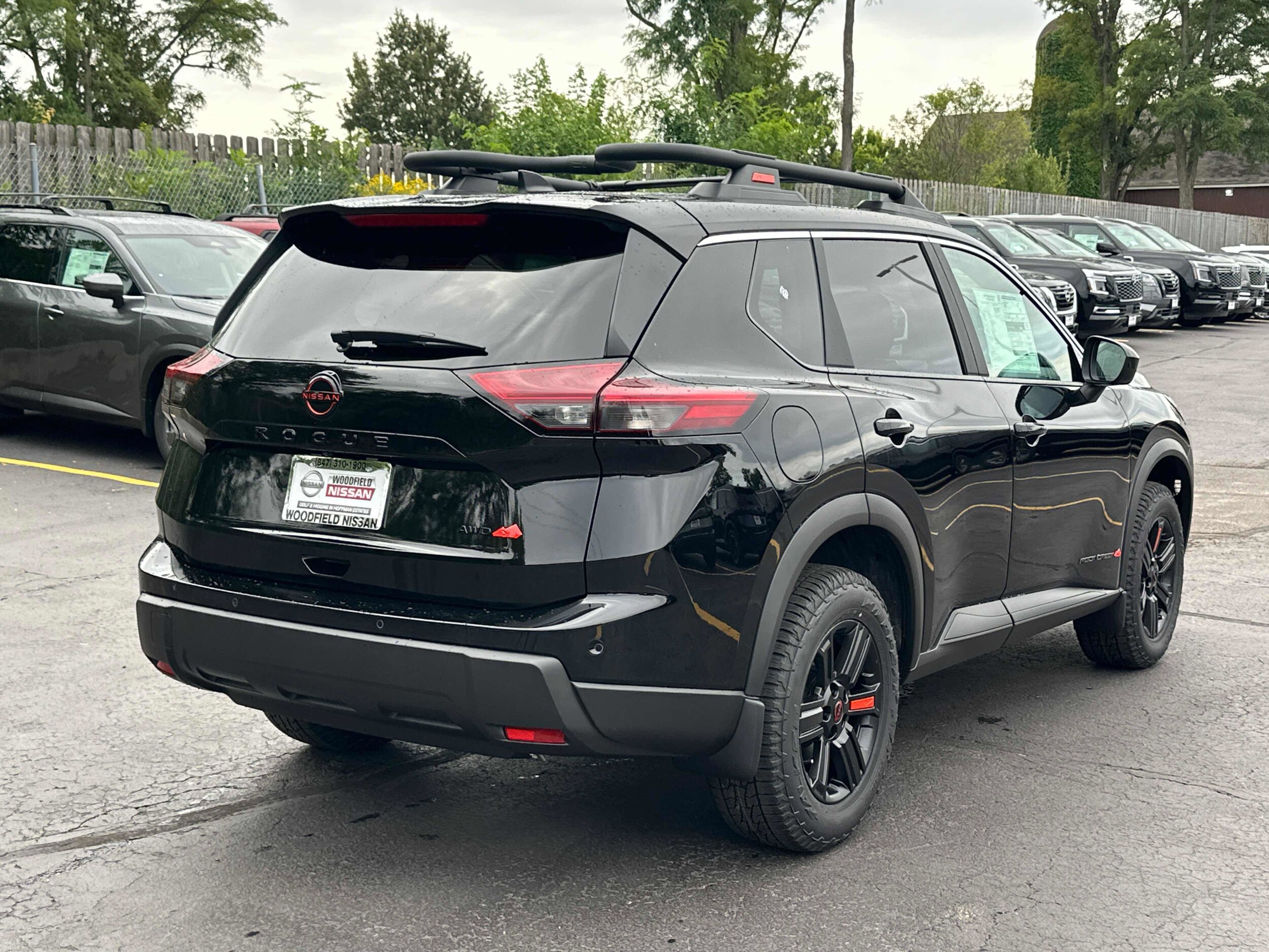 2026 Nissan Rogue SV photo 4