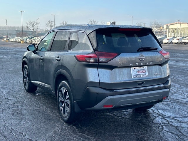 2023 Nissan Rogue SV photo 5