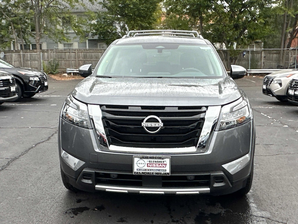New 2025 Nissan Pathfinder SL SL 4WD