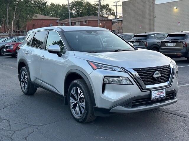2023 Nissan Rogue SV photo 3