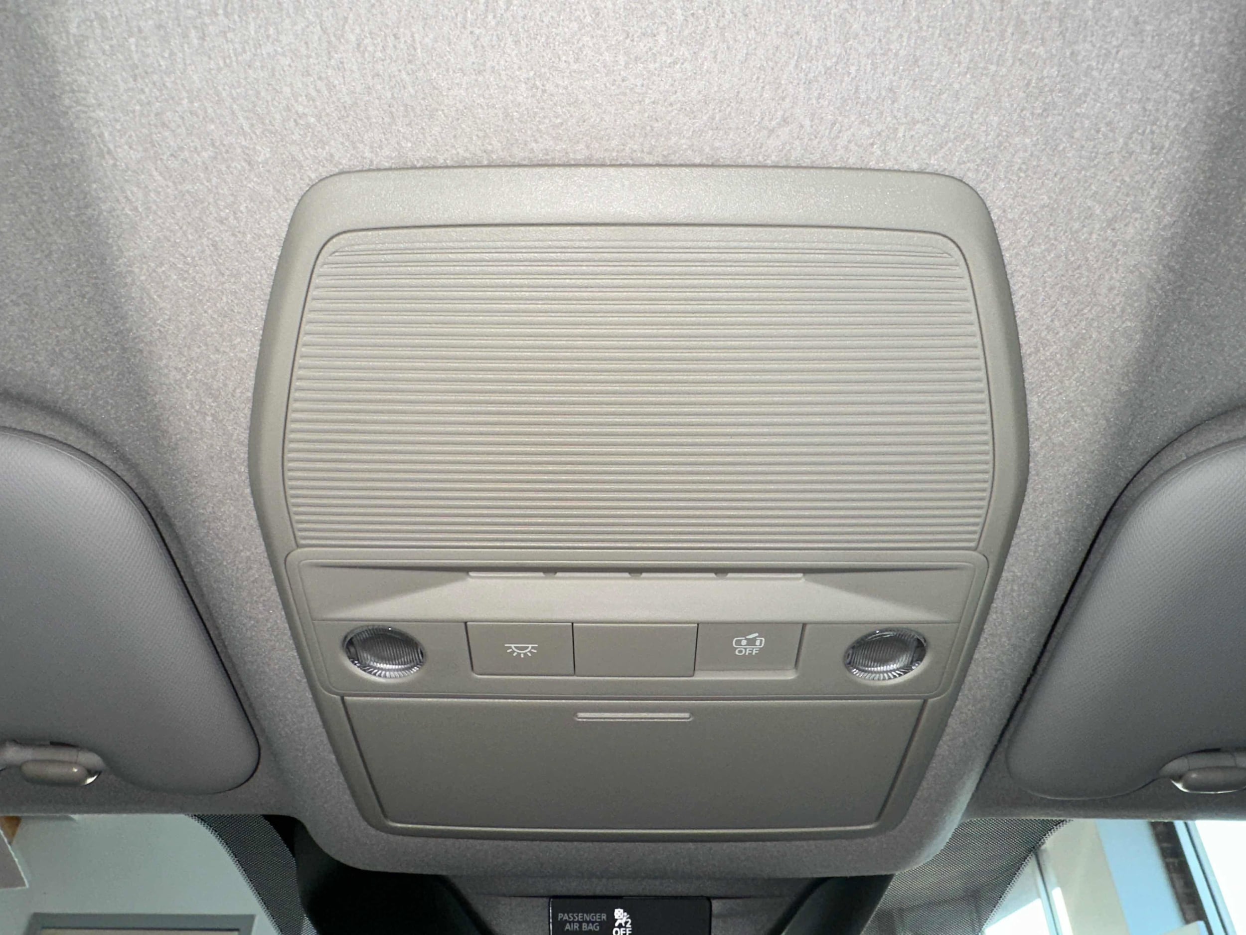 2025 Nissan Kicks SR AWD - Photo 37