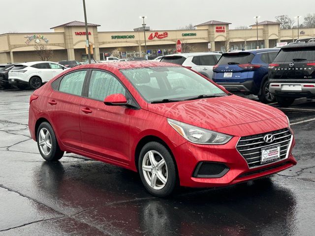 2019 Hyundai Accent SE photo 2