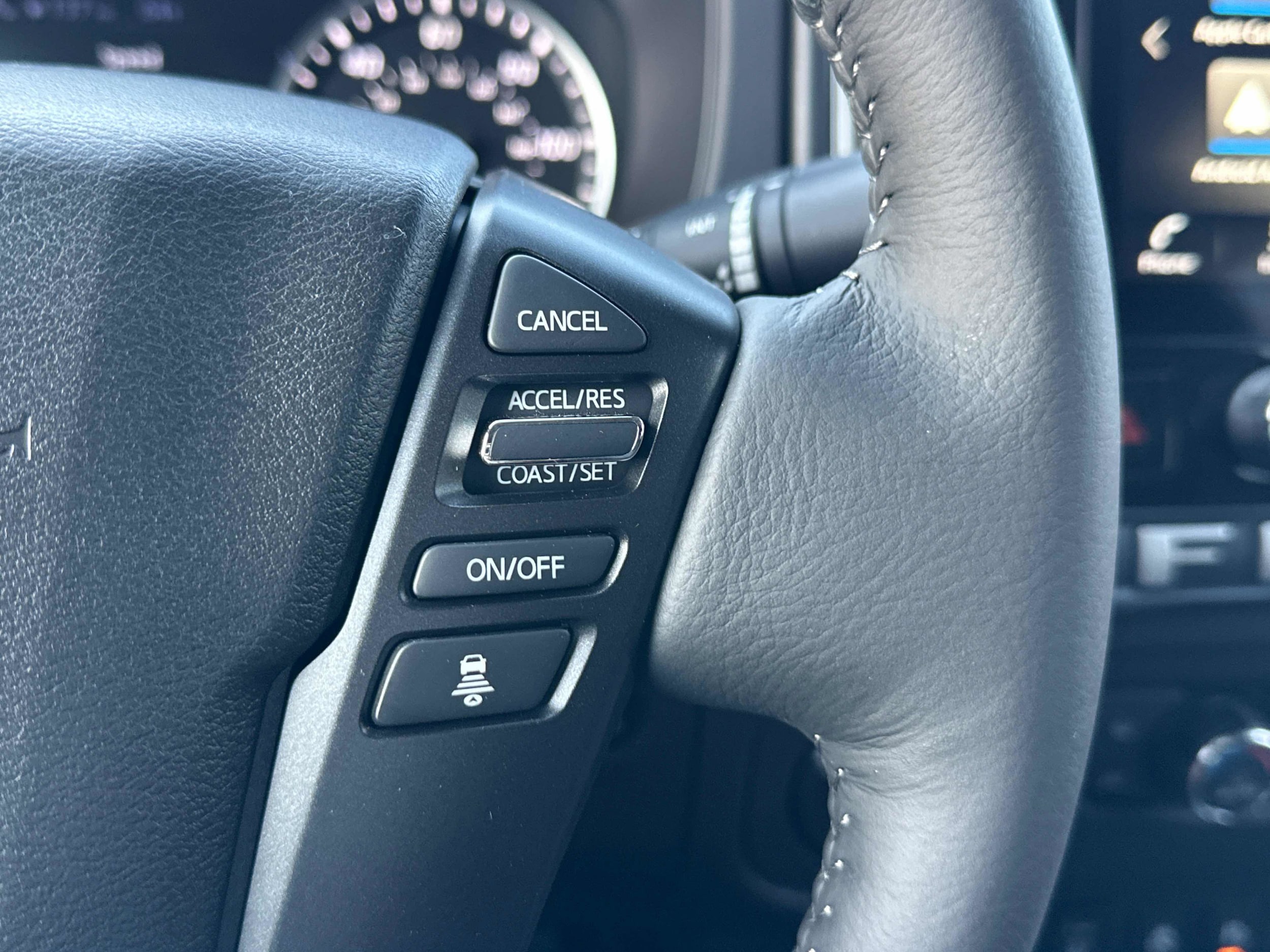 2026 Nissan Frontier SV - Photo 39
