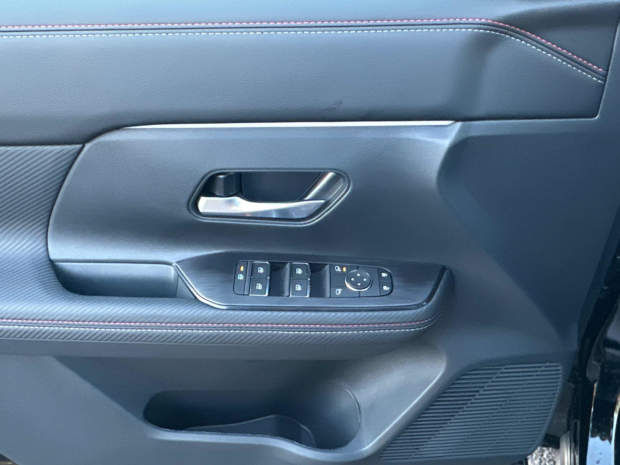 2026 Nissan KICKS SR AWD - Photo 20