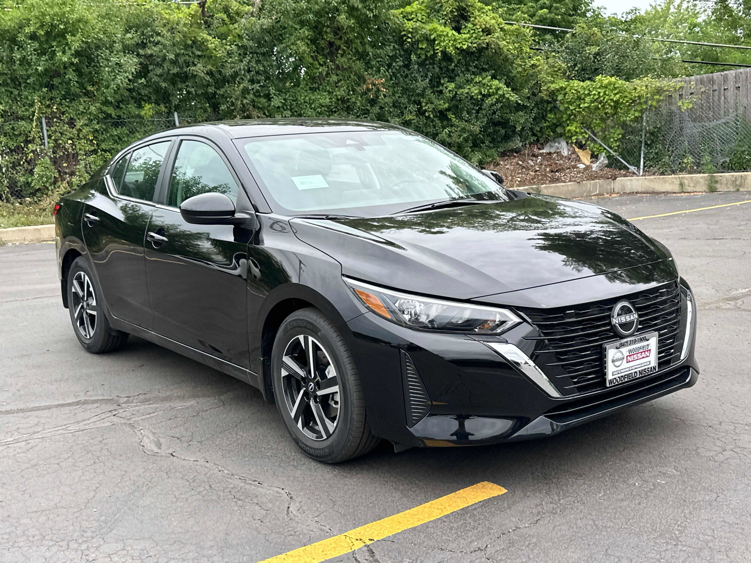 2025 Nissan Sentra SV photo 3