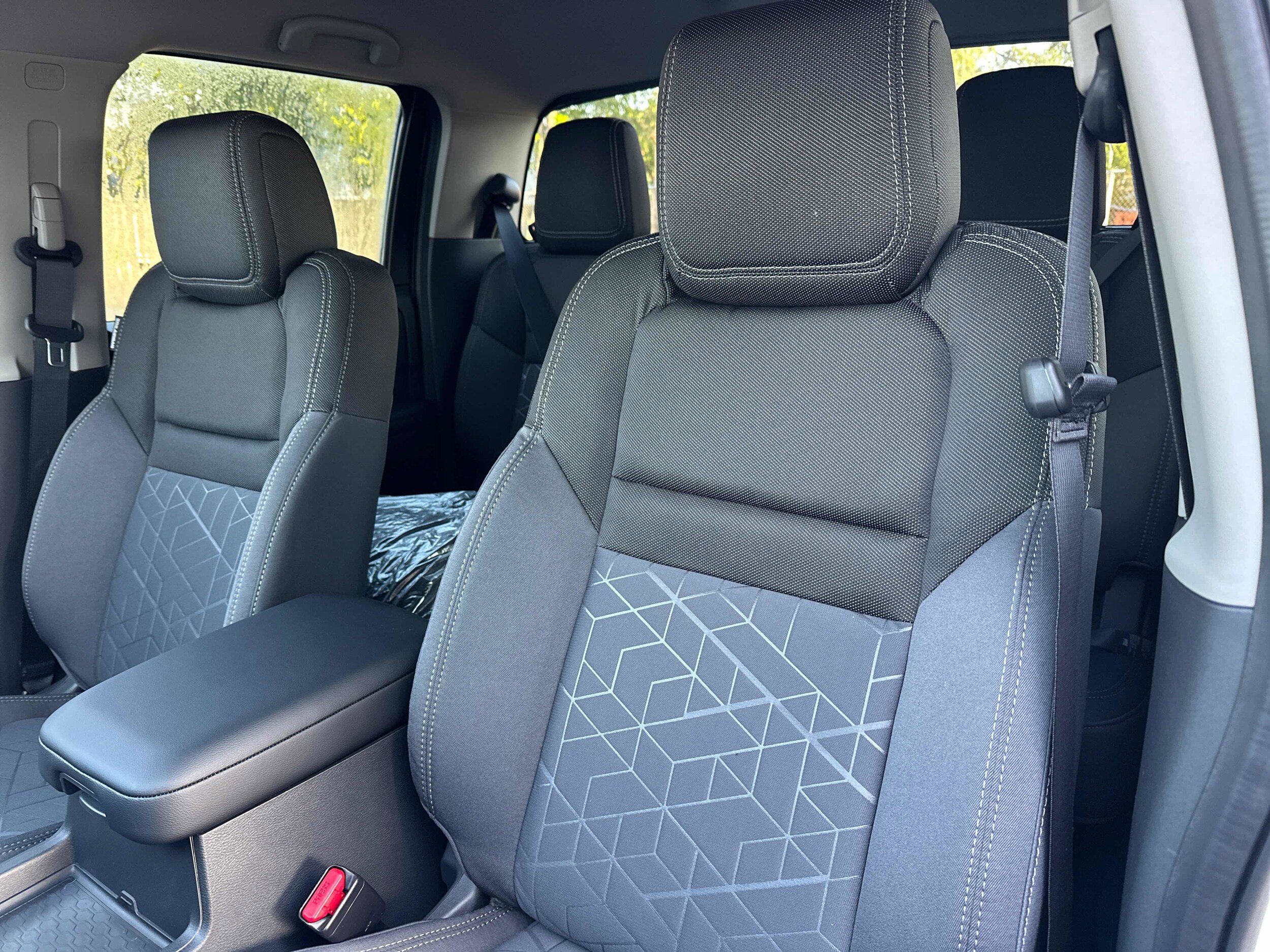 2026 Nissan Frontier SV - Photo 21