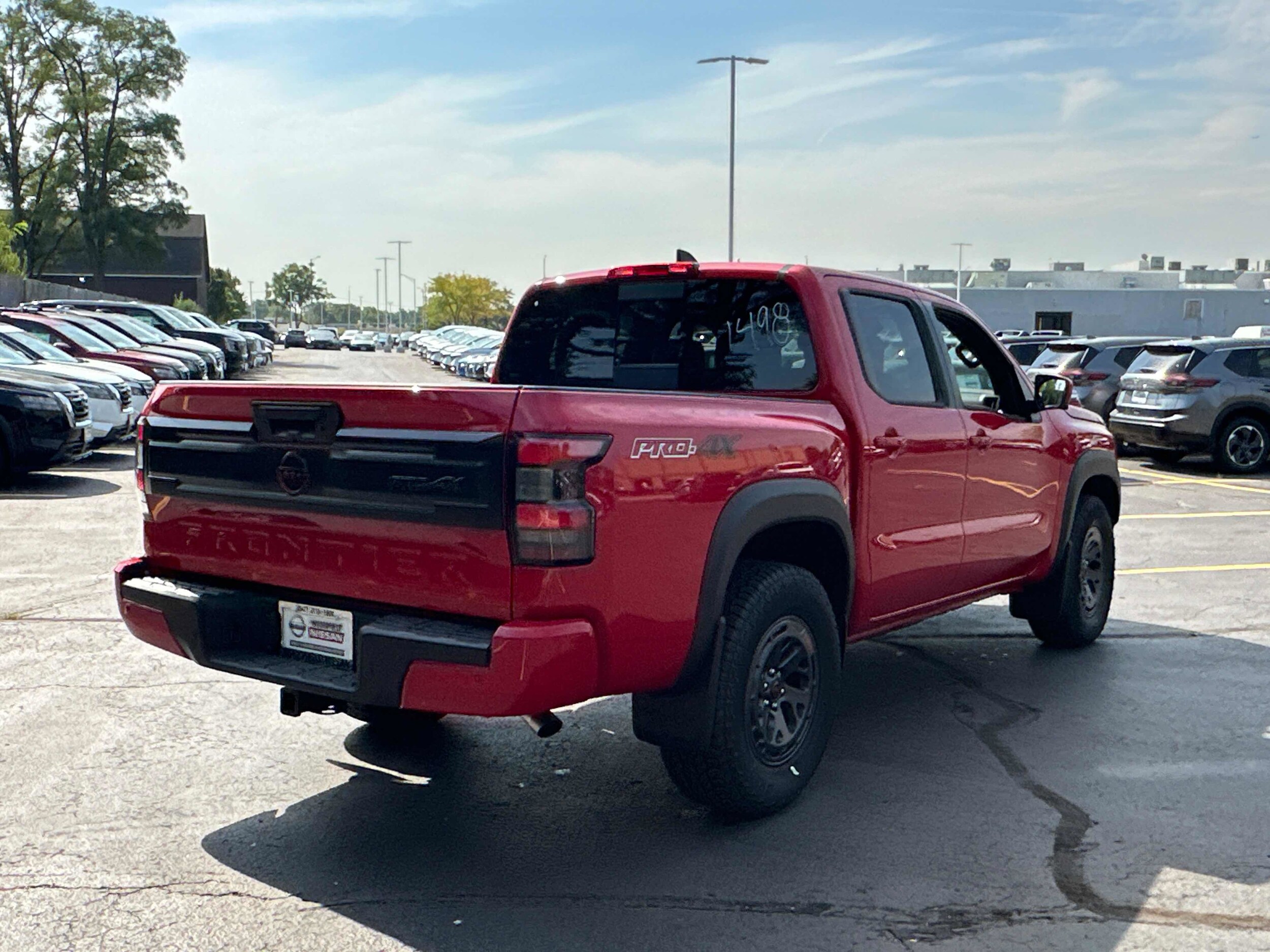 2026 Nissan Frontier PRO-4X Crew Cab photo 4
