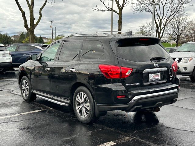 2020 Nissan Pathfinder SV photo 5