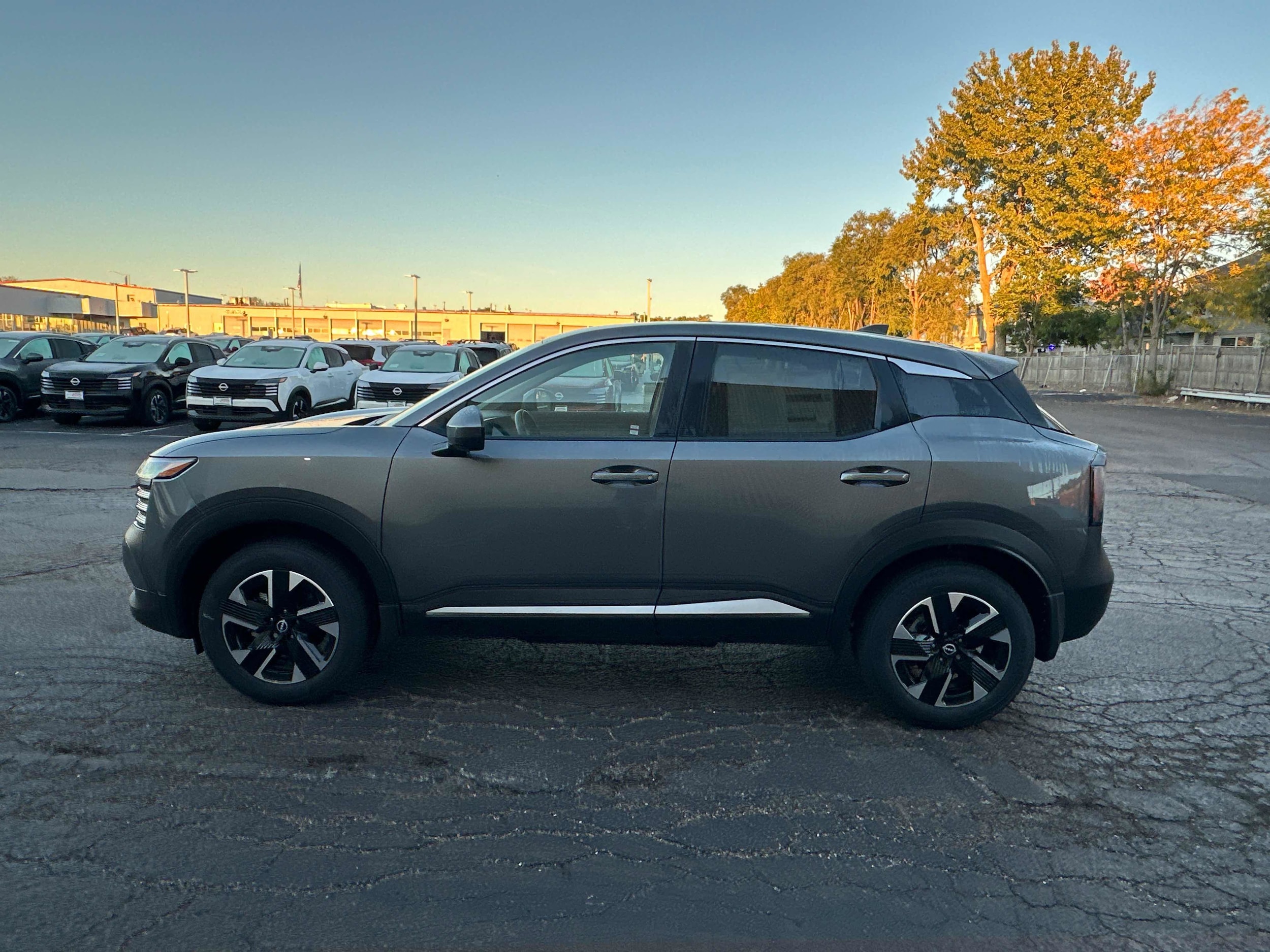 2025 Nissan Kicks SV AWD - Photo 8