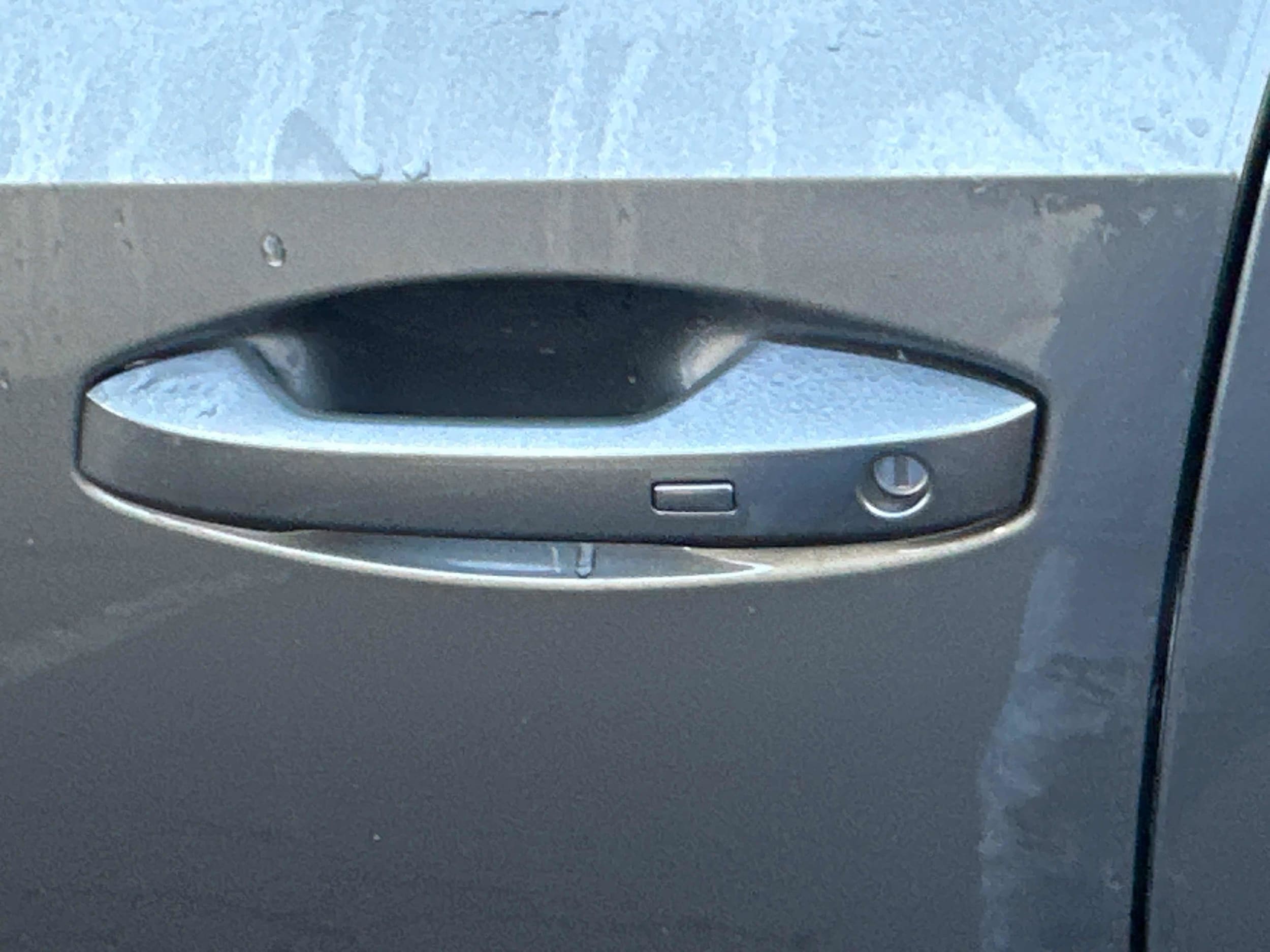 2025 Nissan Kicks SV AWD - Photo 14