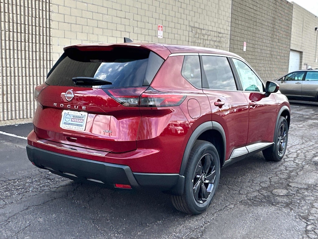 New 2026 Nissan Rogue SV 2026.5 AWD SV
