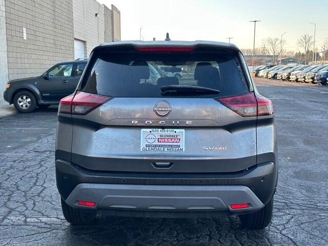 2023 Nissan Rogue SV photo 4