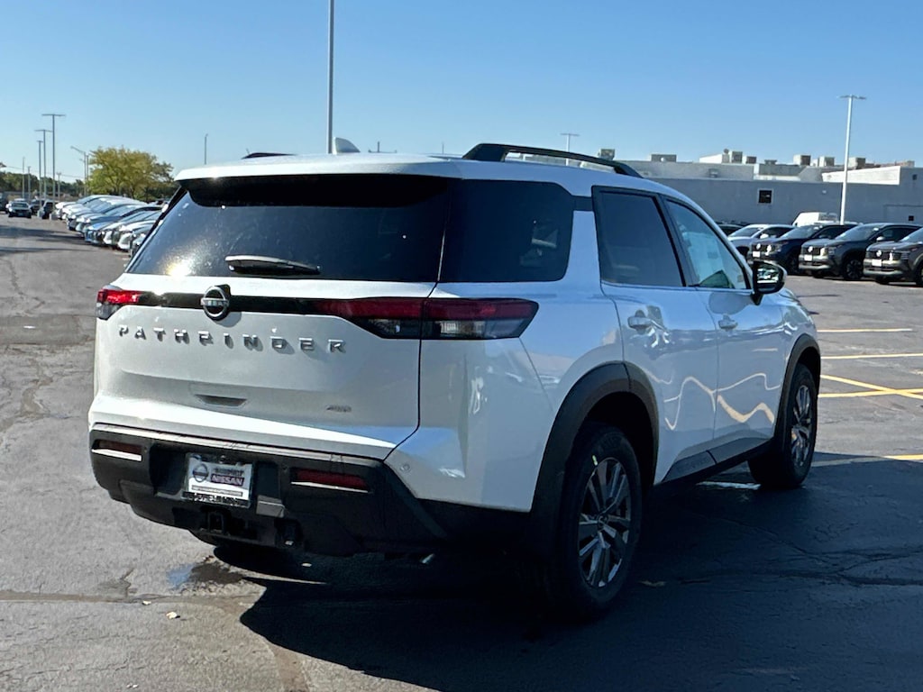 New 2025 Nissan Pathfinder SV SV 4WD