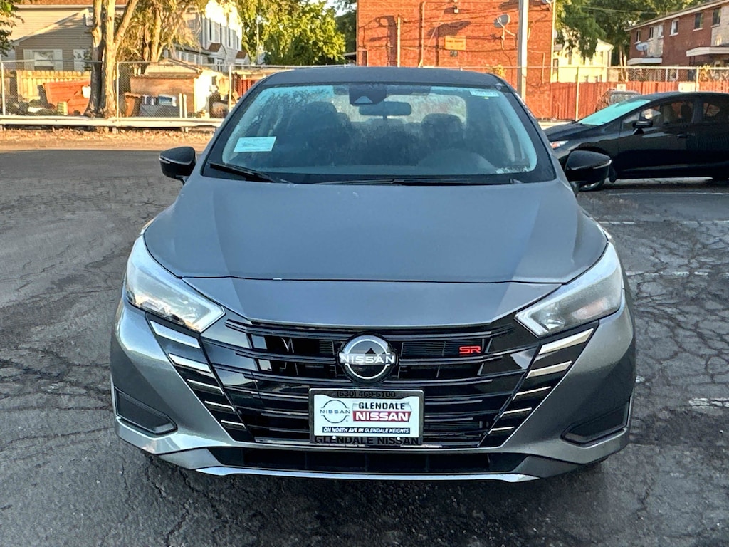 New 2025 Nissan Versa SR SR CVT