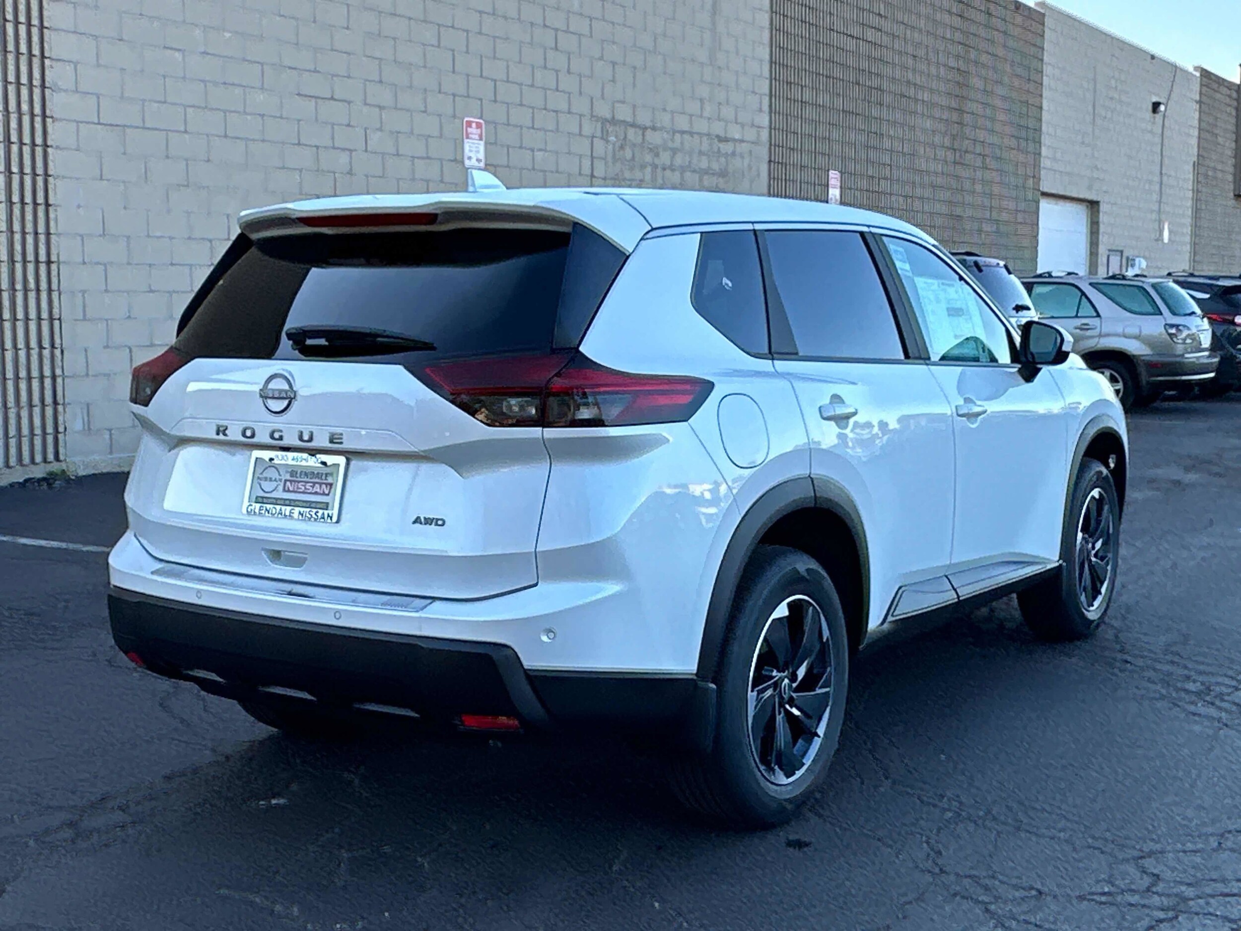2026 Nissan Rogue SV photo 3