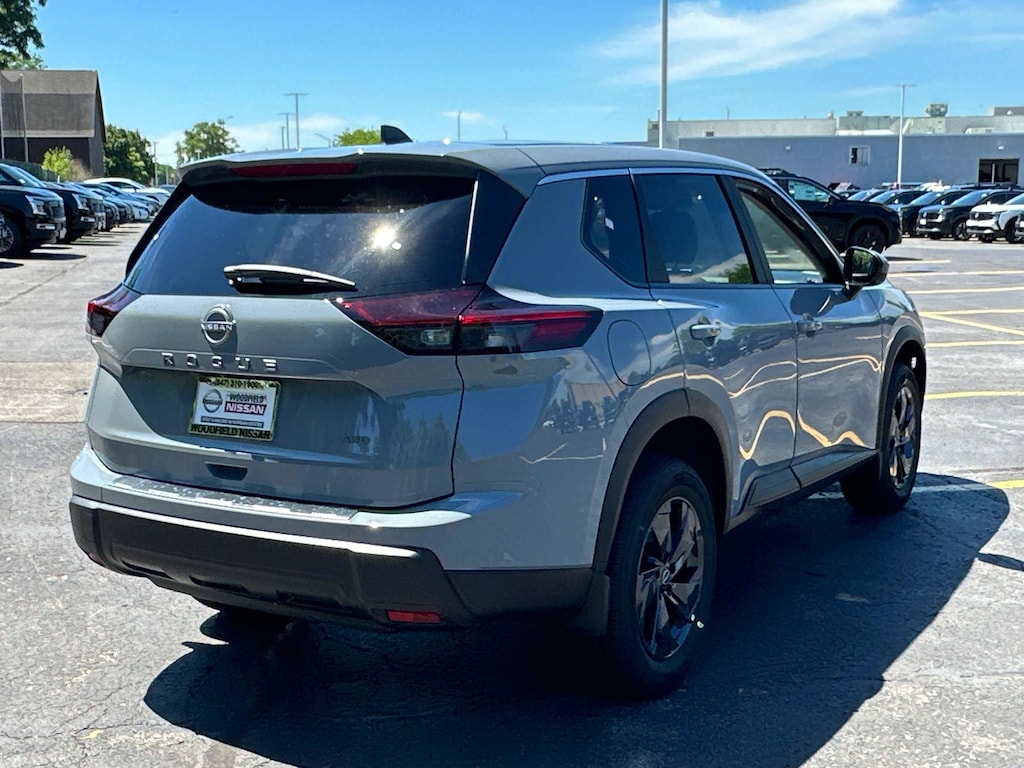 New 2026 Nissan Rogue SV 2026.5 AWD SV