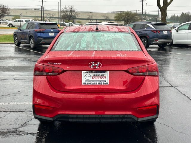 2019 Hyundai Accent SE photo 4