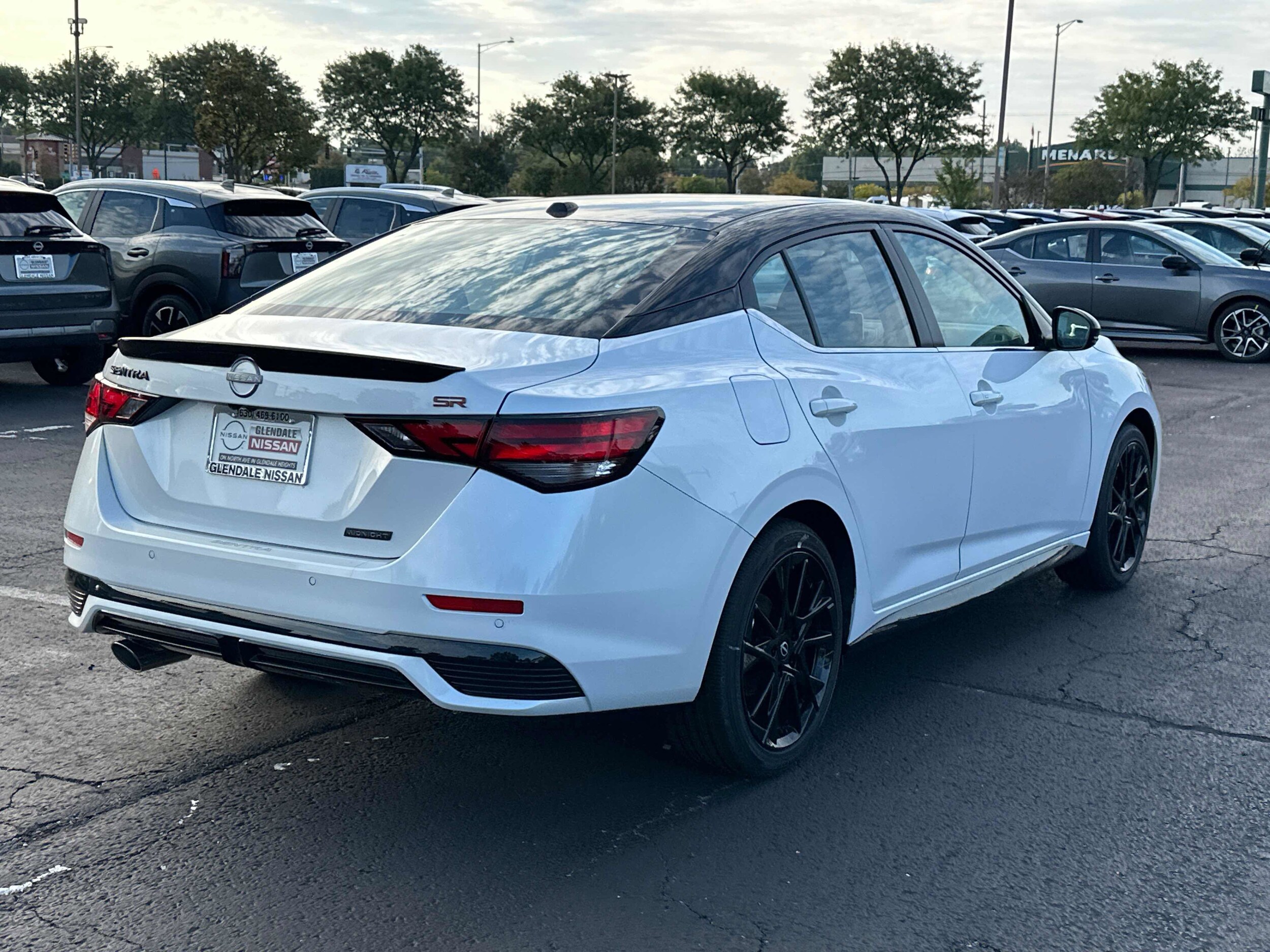 2025 Nissan Sentra SR photo 4