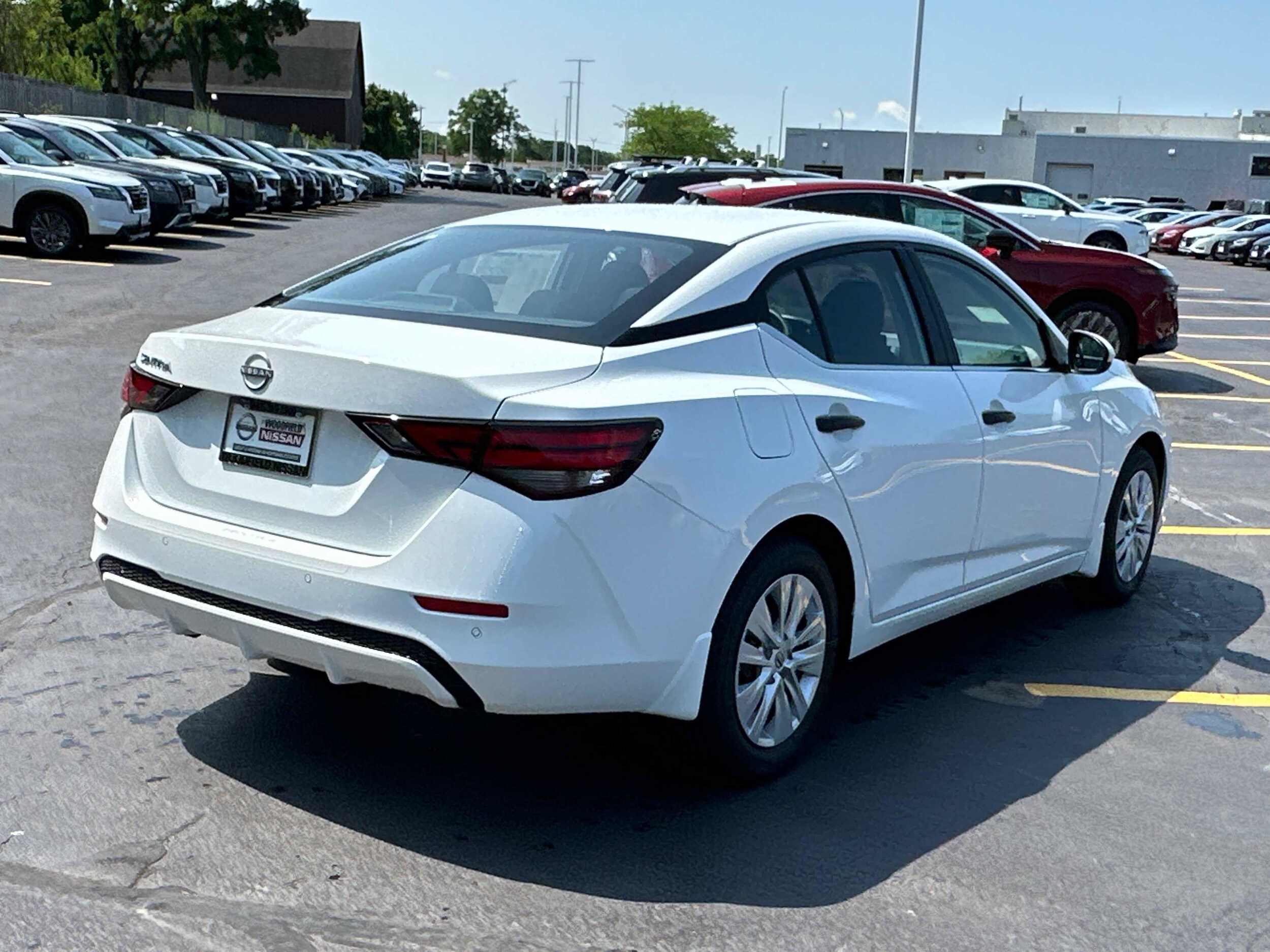 2025 Nissan Sentra S photo 4