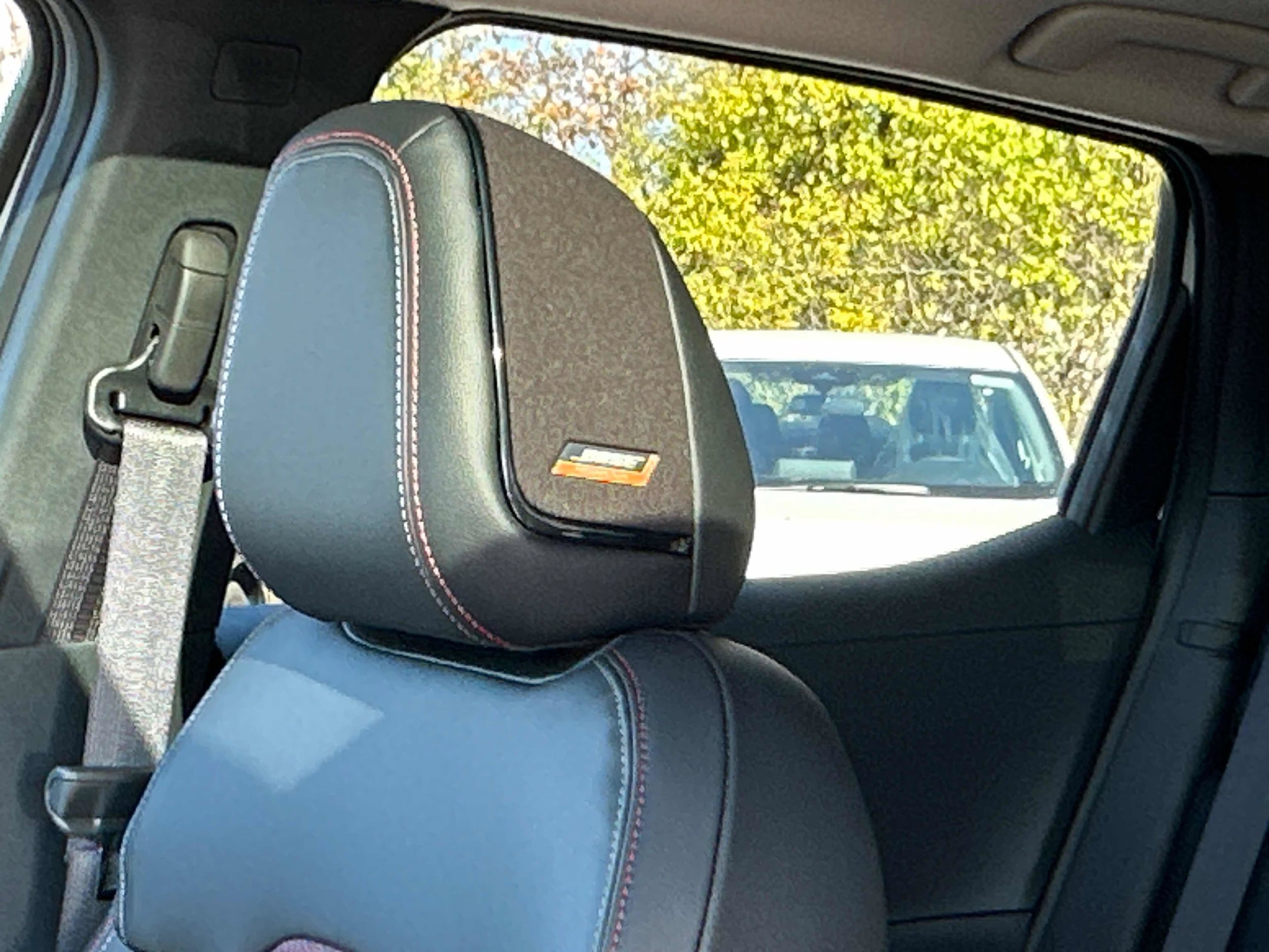 2026 Nissan KICKS SR - Photo 26