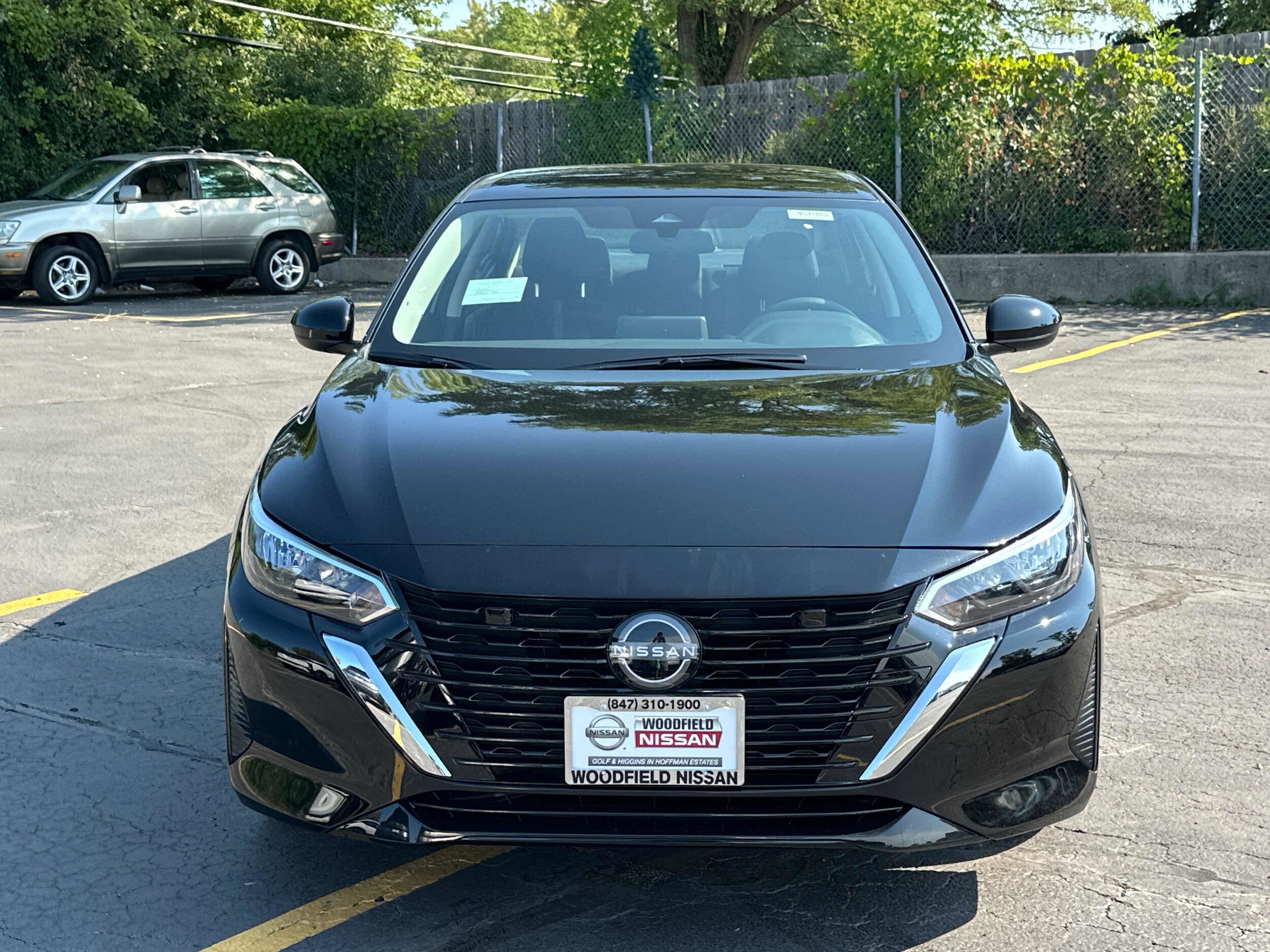 2025 Nissan Sentra SV photo 2