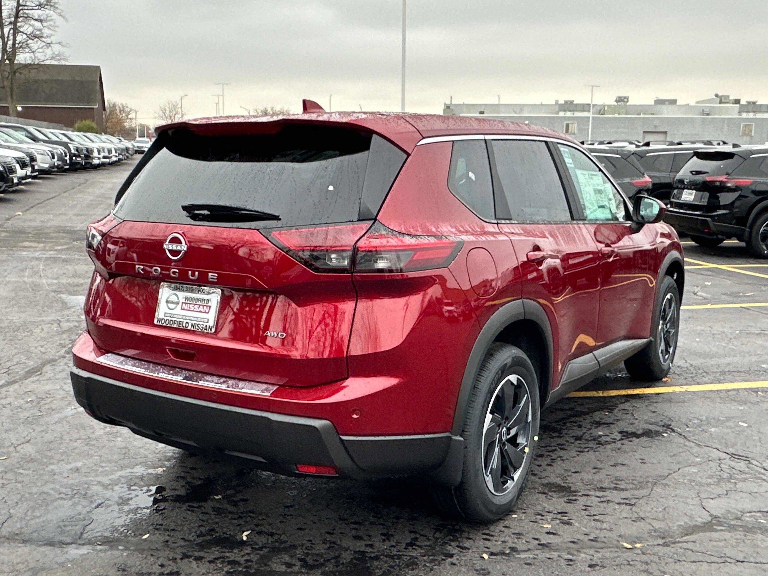 2026 Nissan Rogue AWD SV photo 2