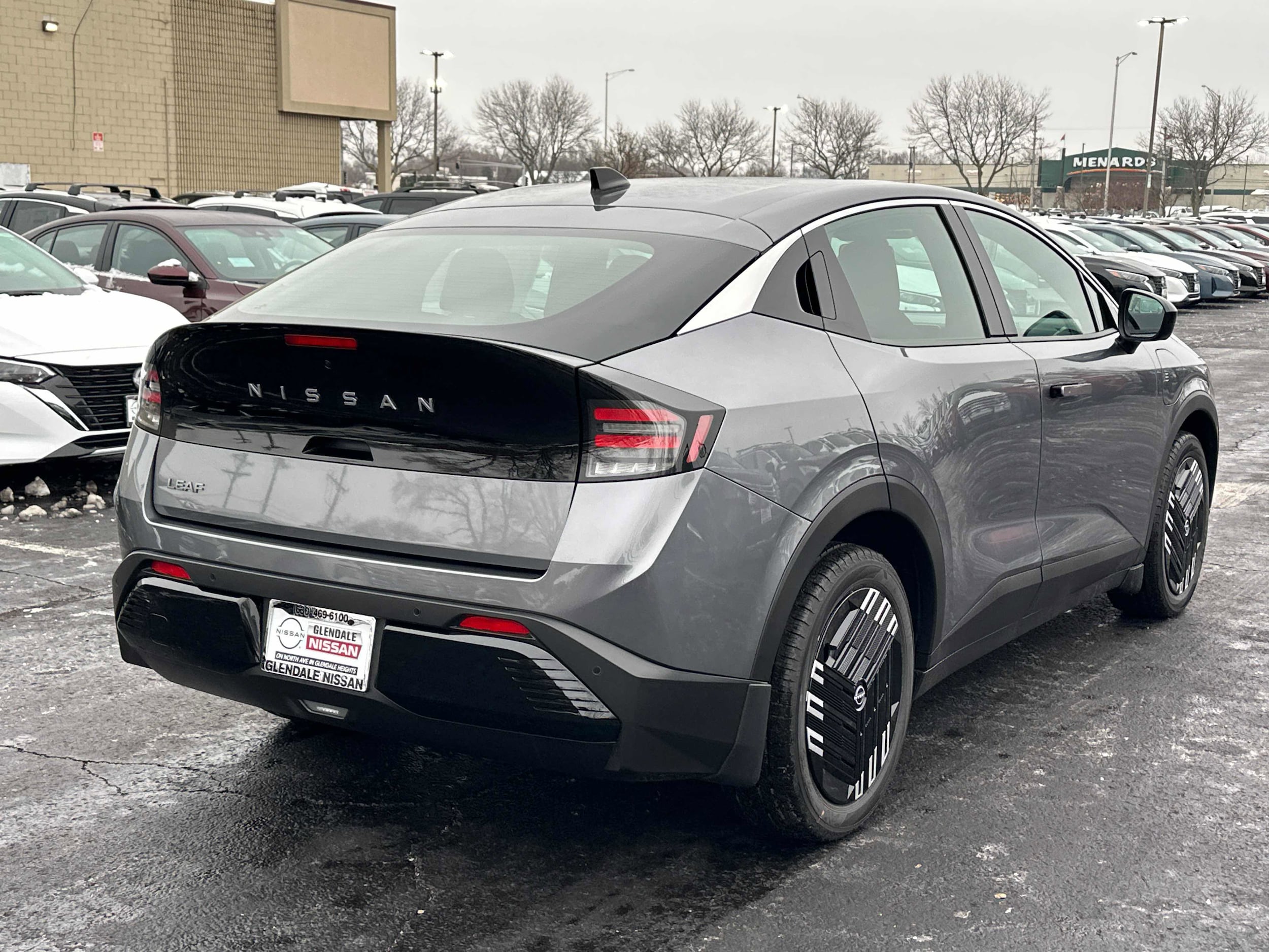 Shop New Nissan Electric Vehicles | Glendale Nissan, IL