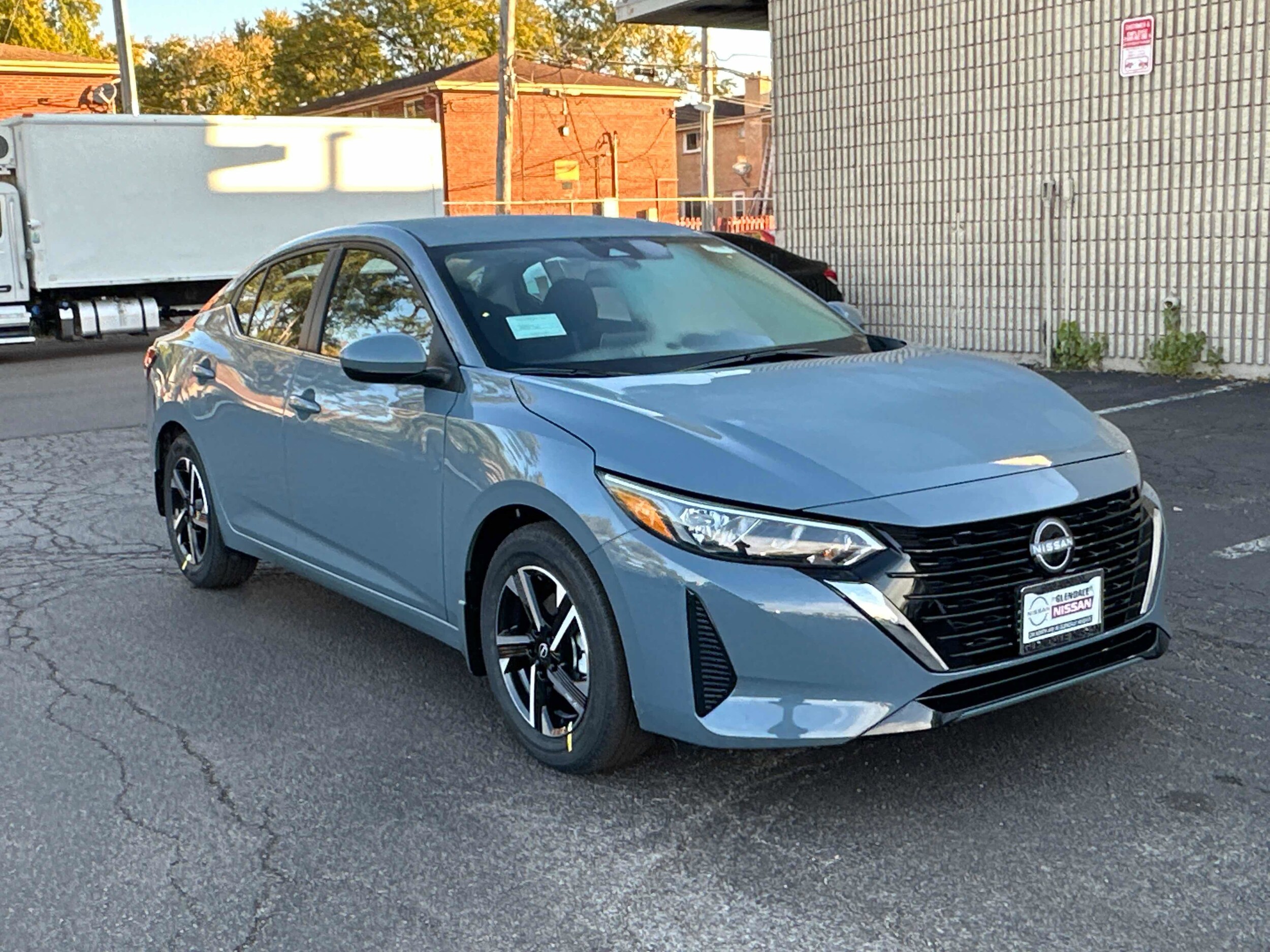 2025 Nissan Sentra SV photo 3