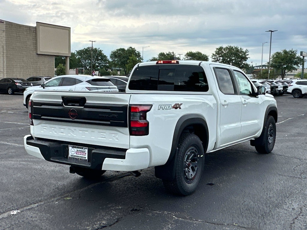 New 2026 Nissan Frontier PRO-4X Crew Cab 4x4 Long Bed PRO-4X
