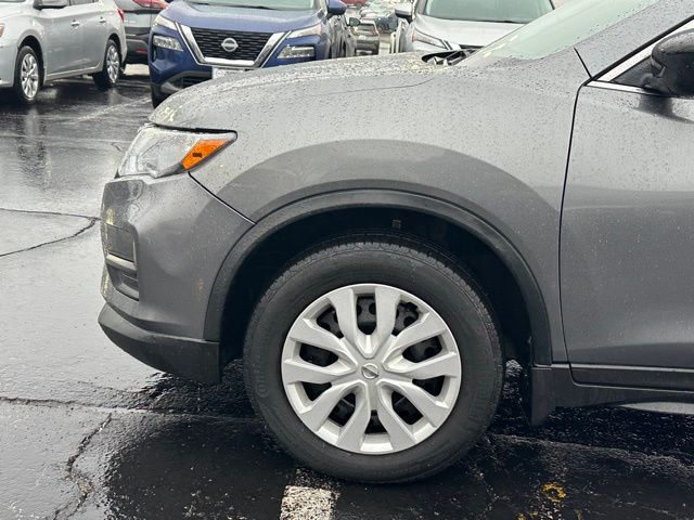 2018 Nissan Rogue S photo 6