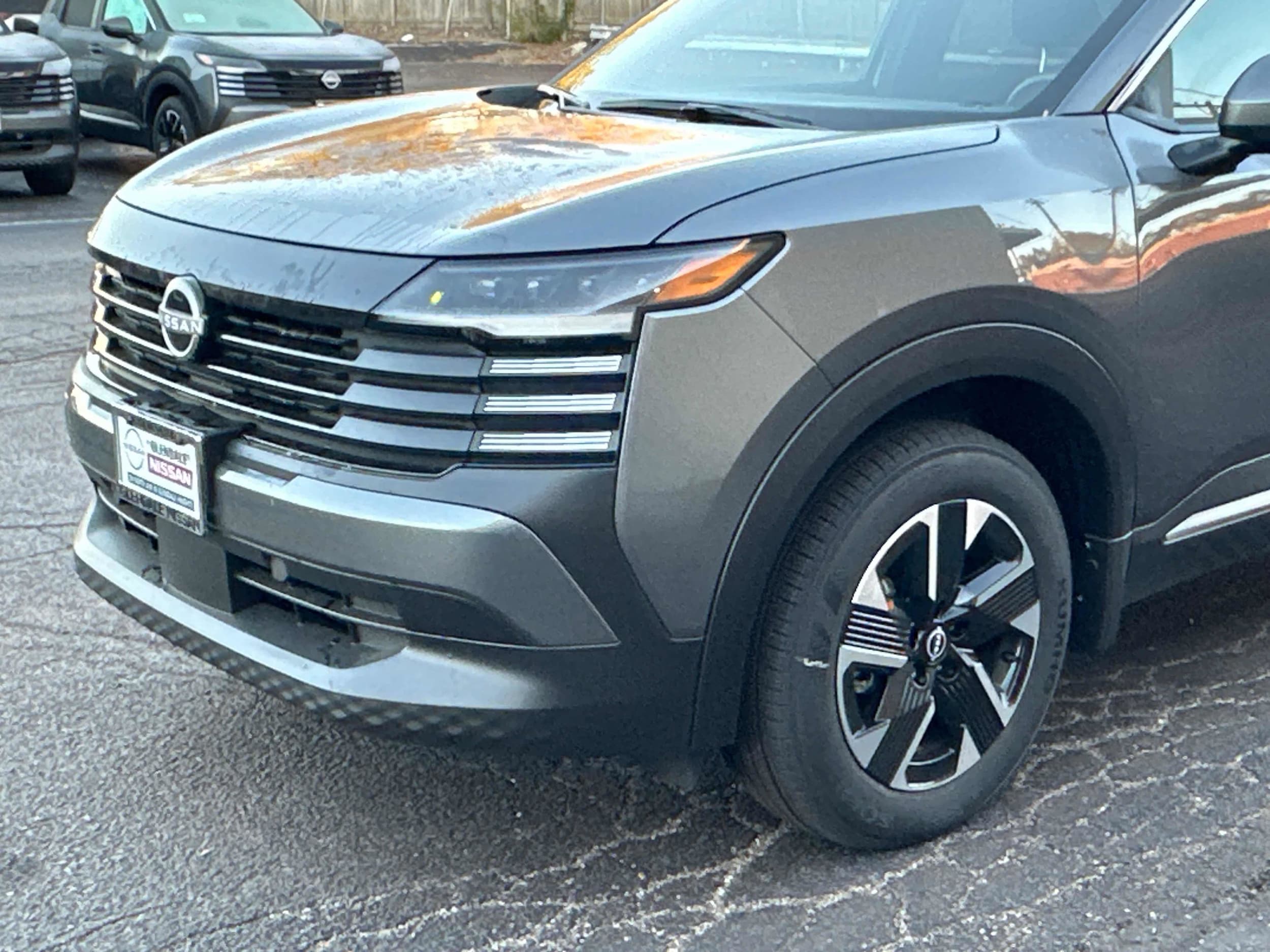 2025 Nissan Kicks SV AWD - Photo 9