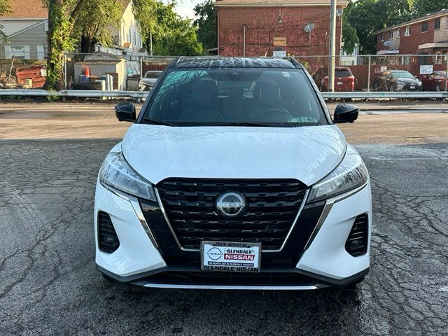 Used 2023 Nissan Kicks SR with VIN 3N1CP5DV5PL492150 for sale in Glendale Heights, IL