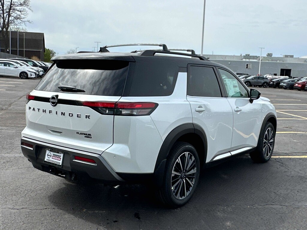New 2026 Nissan Pathfinder Platinum Platinum 4WD